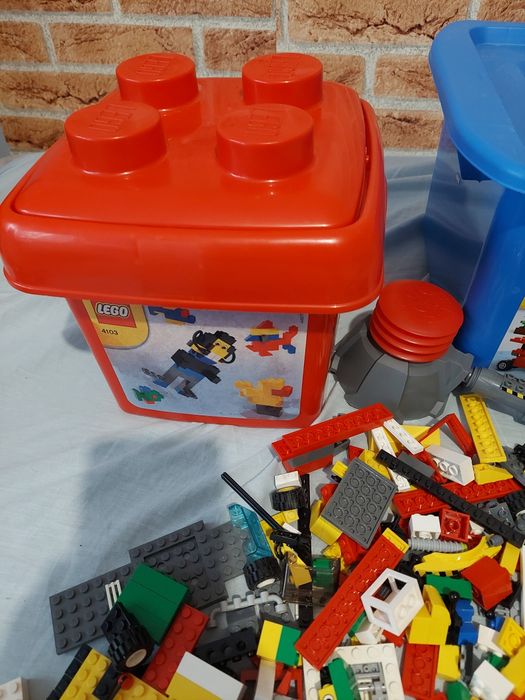 Lego klocki pudełka