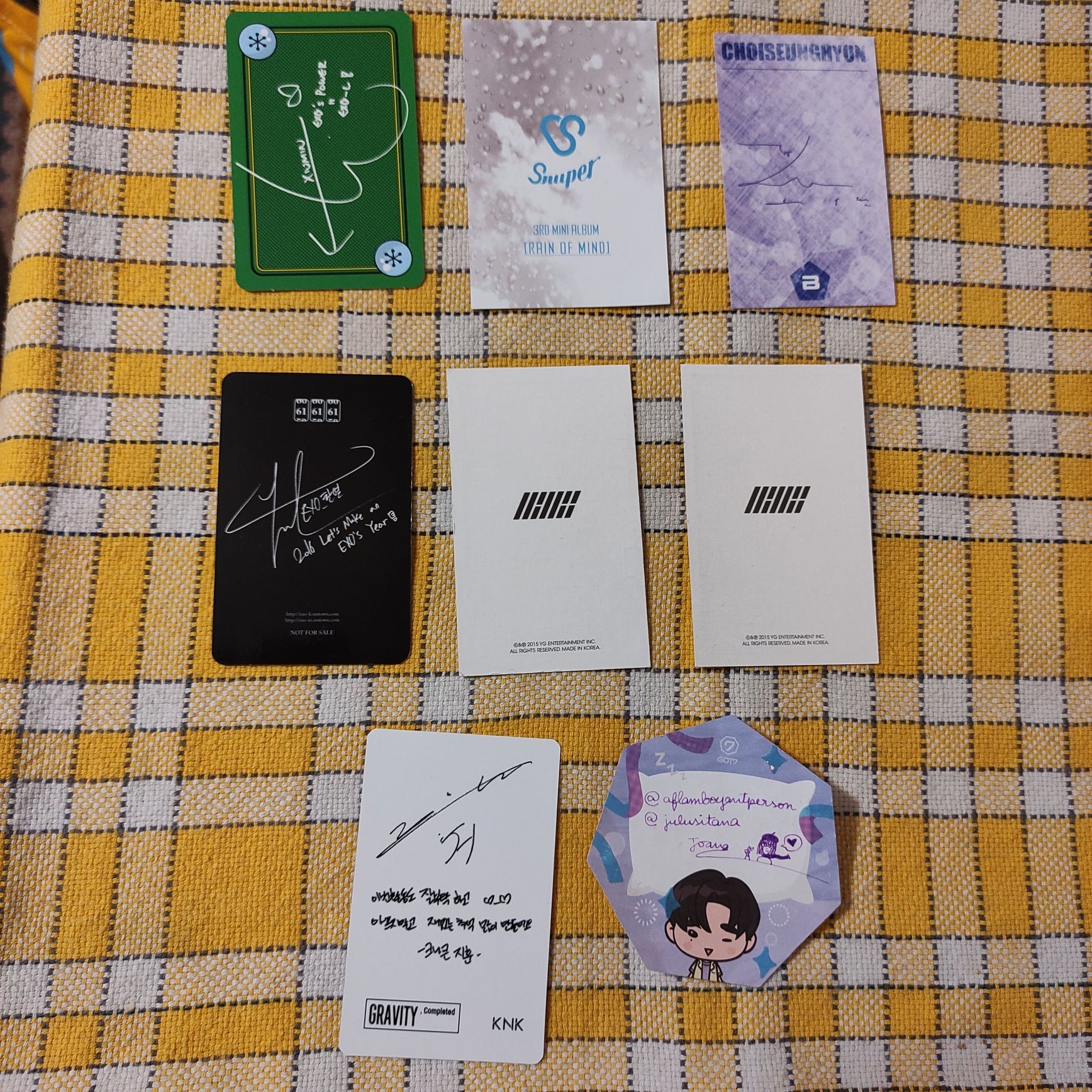 [Kpop] Photocards miscelâneos