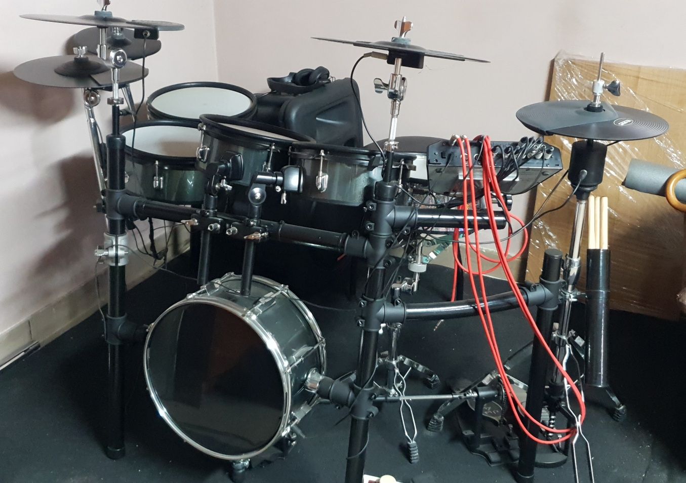 Perkusja Dig Drum z modułem Roland TD6 V