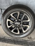Диски і шини для Toyota 6/139 R18 265/60/18
