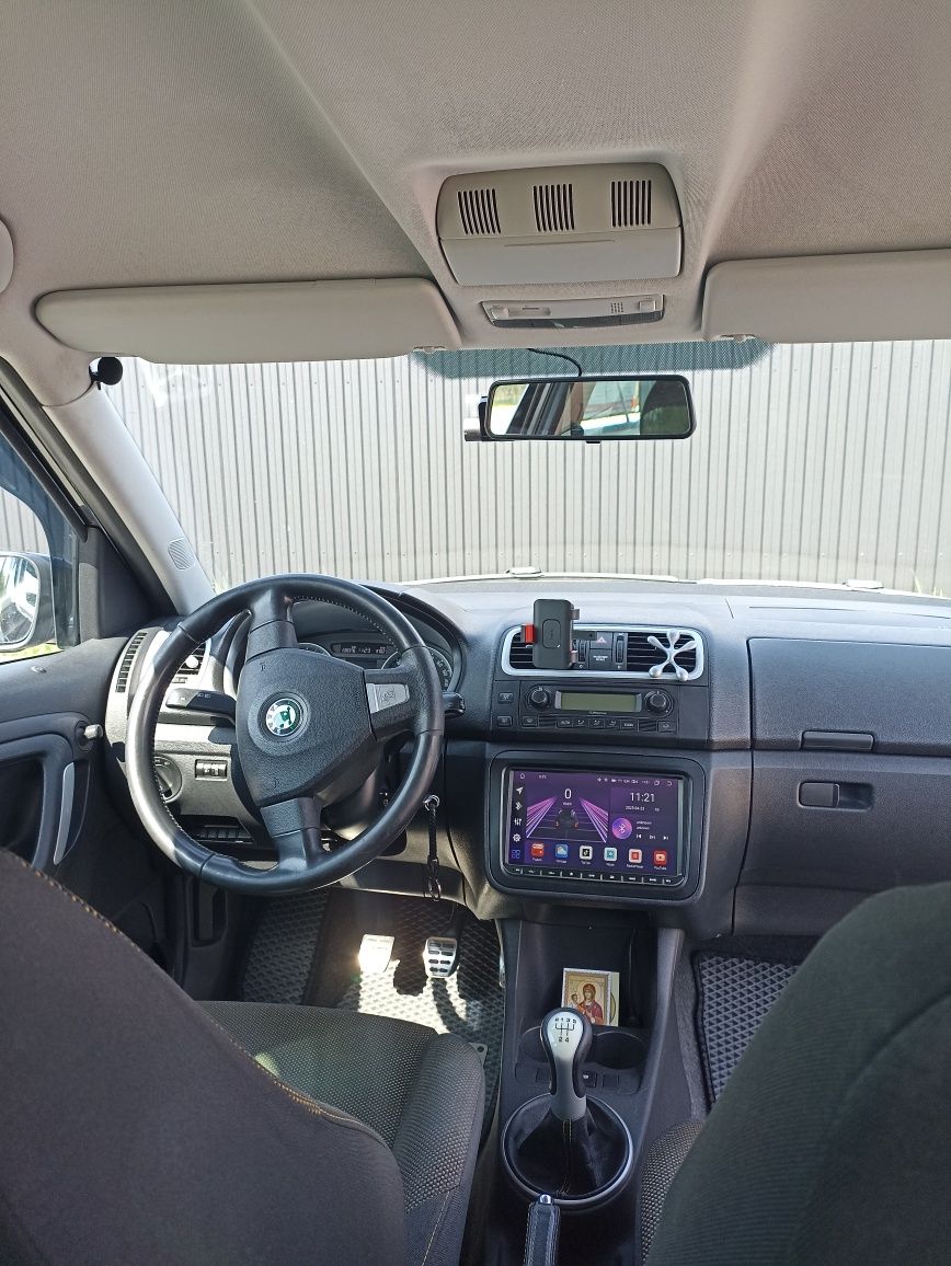 Продам Skoda Roomster