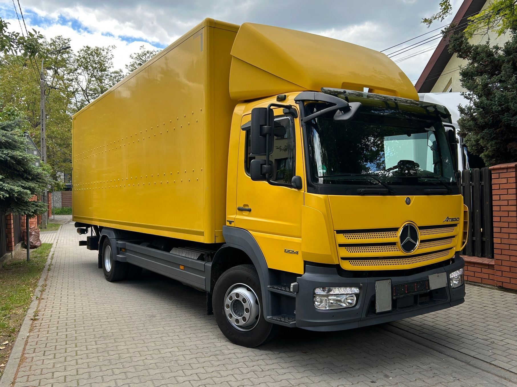 Mercedes-Benz ATEGO 1224 dł.7,30 wys.245 szer.2,49 18 EURO PALET
