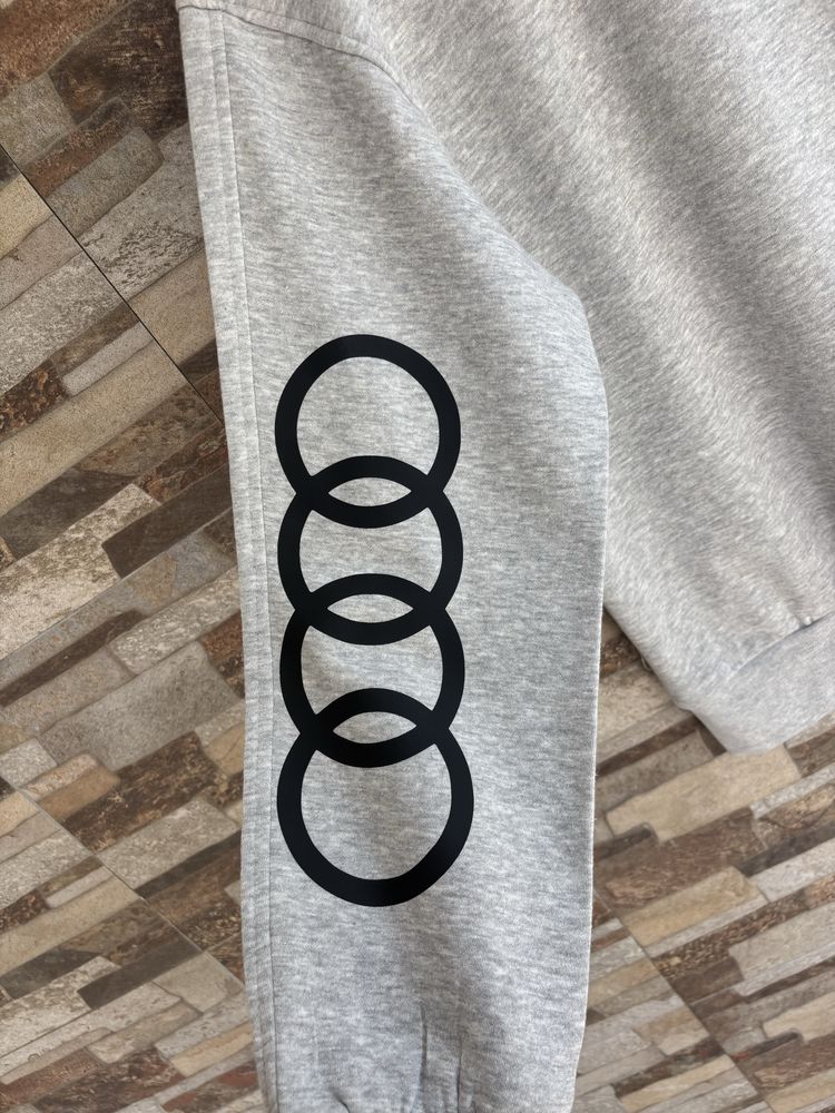 Camisola audi A8