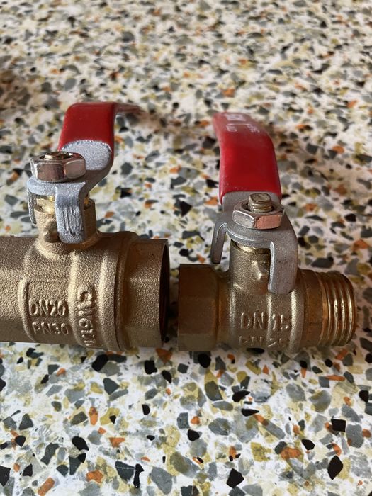 Продам стартер, газові редуктори, крани