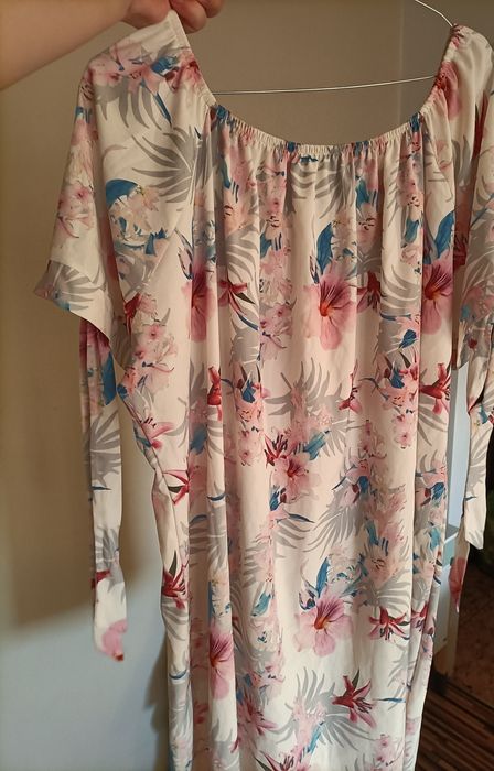 Kremowa tunika w kwiaty plus size wysyłka dziś