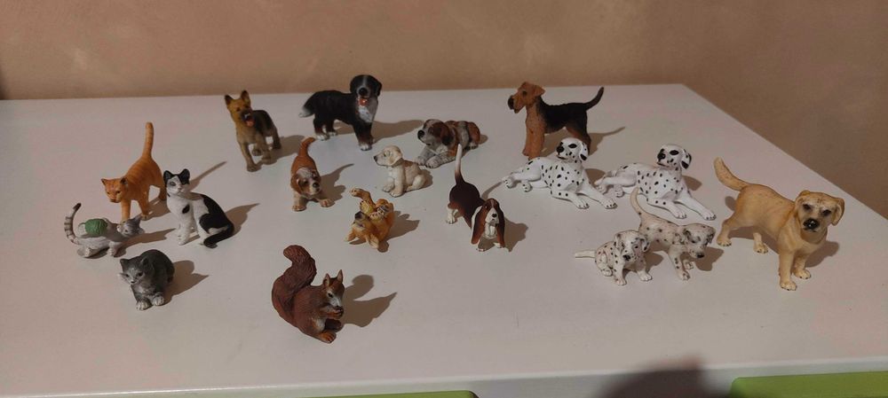 animais schleich, bully, papo