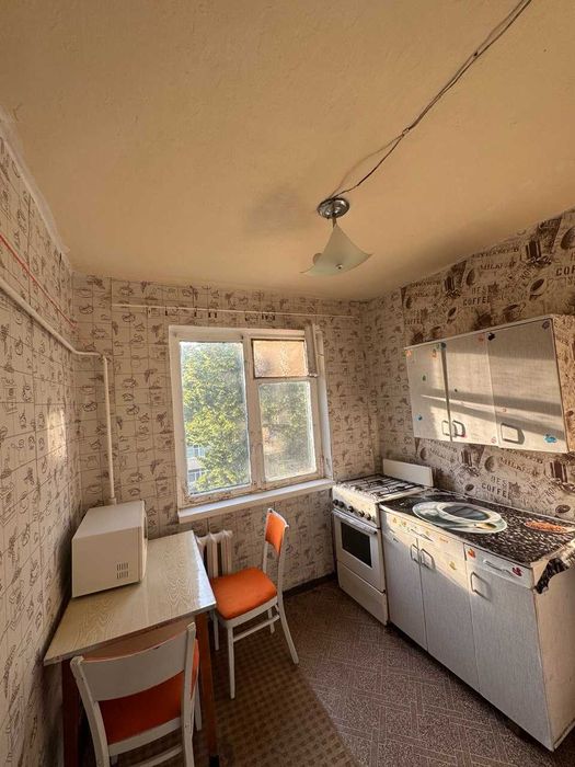 Продам 3 к квартиру по адресу пр. Богдана Хмельницкого 16
