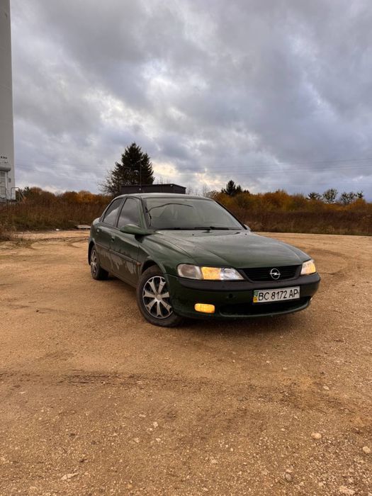 Продам Опель вектра б