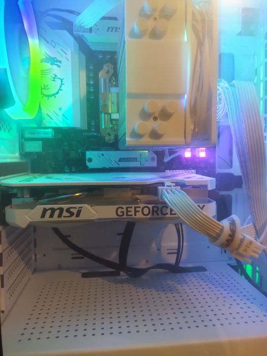 (Гарантия)Комплект плата MSI b650m gaming +WiFi и процессор Ryzen 5 7