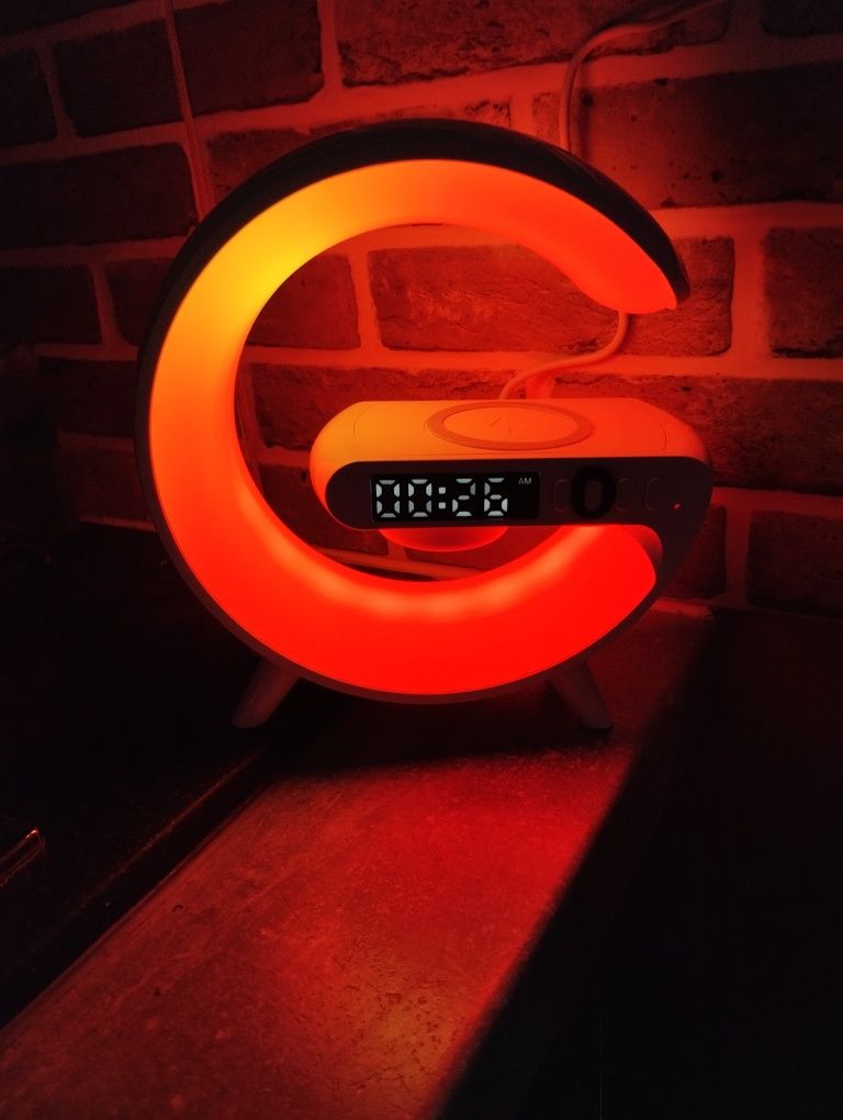 Lampka 8w1 biurkowa nocna bluetooth zegar głośnik budzik radio Led
