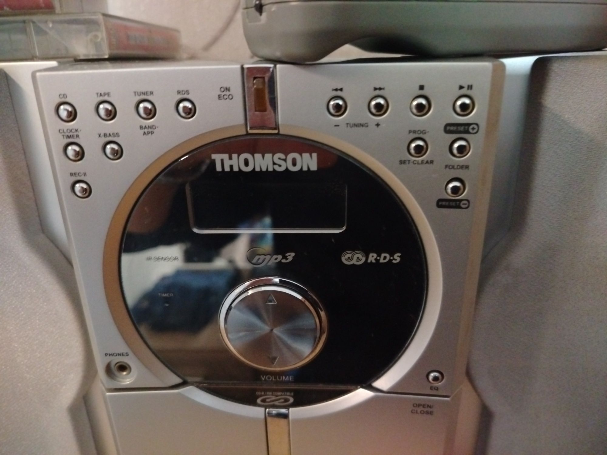 Mini wieża THOMSON z CD/MP3 + pilot + głośniki