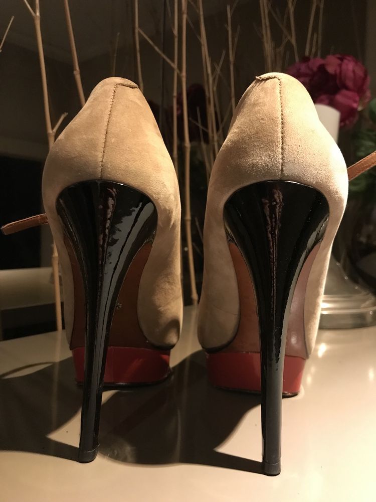 Sapatos stiletto SCHUTZ