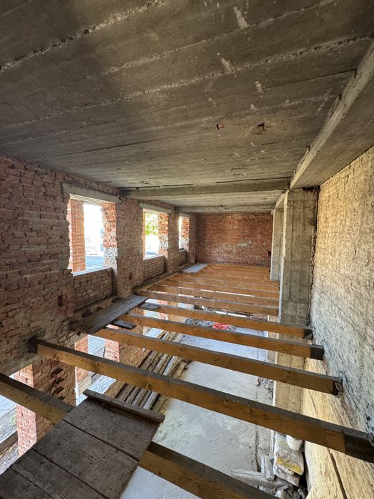 Продається нерухомість