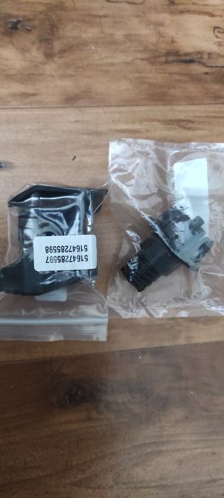 BMW f20/30/31/32/33/36 Кріплення фари 51647285597 51647285598крепление