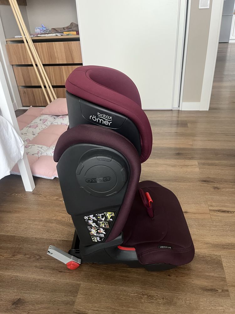 Britax romer kidfix 3 група 2/3 (15-36) Автокрісло