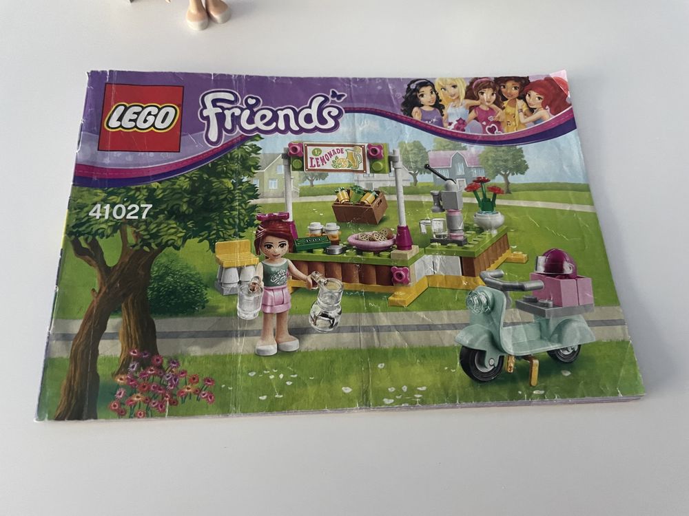 Lego Friends 41027 stoisko z napojami Mii