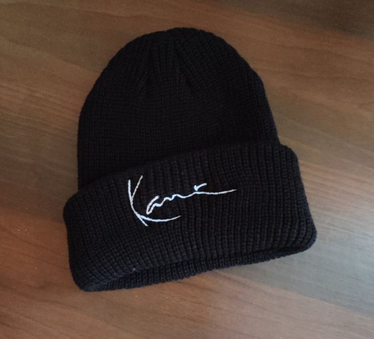 Тепла , комфортна , ти стильна шапка на цю зиму