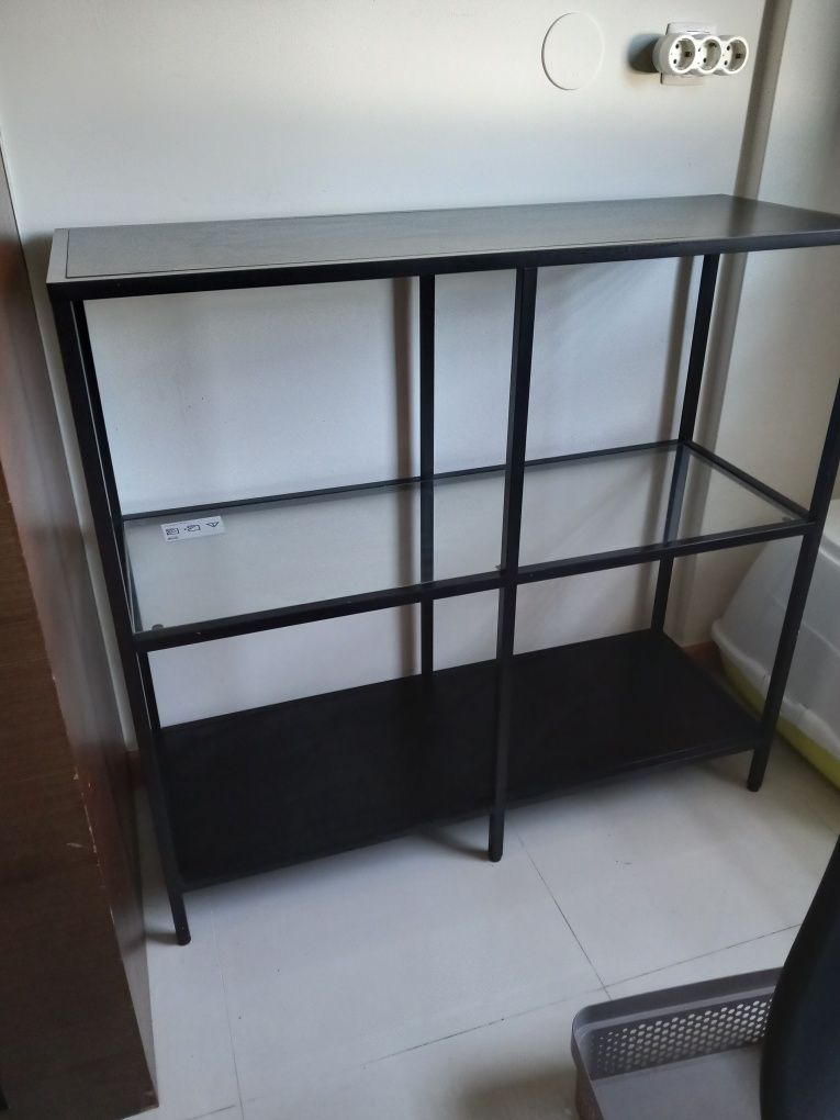 Estante ikea com prateleira