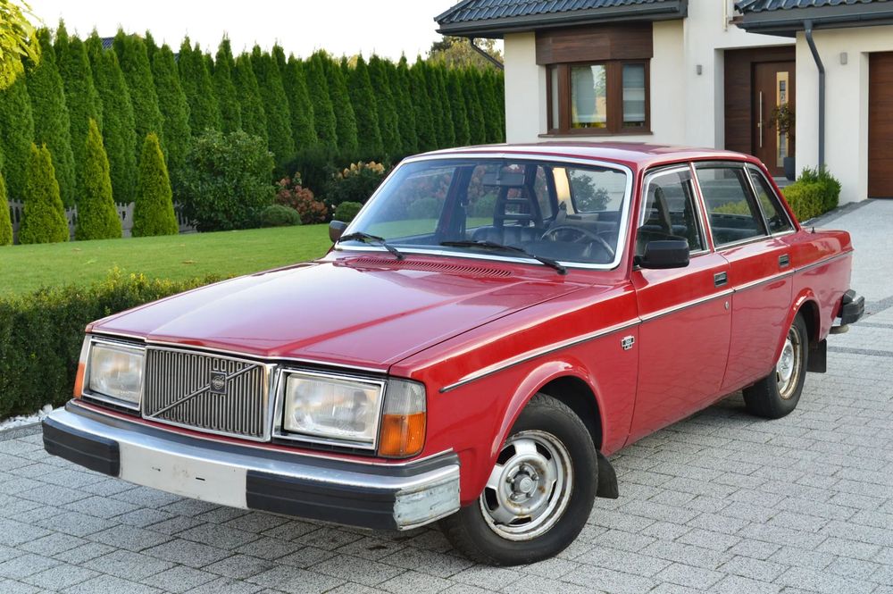 Volvo Seria 200 Volvo 244 Pierwsza seria # Bez korozji #