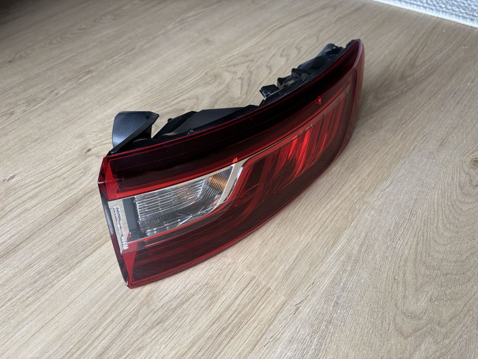 Lampa Tylna Prawa Renault Megane kombi 4 IV 2019r.