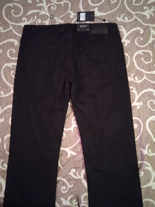 Нові джинси привезені з Данії.