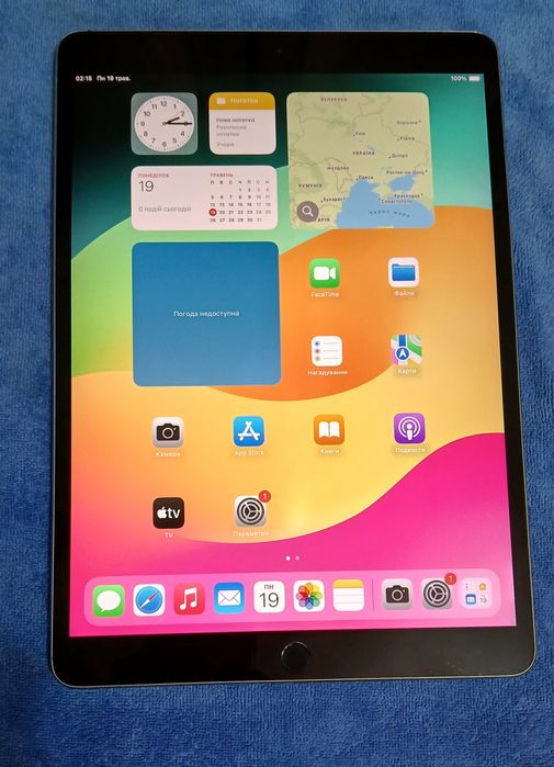 iPad pro 10.5  64 gb