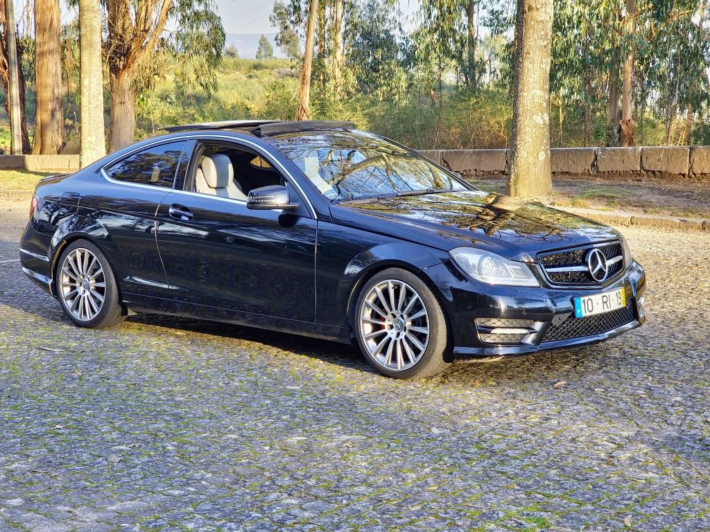 Mercedes C220 Coupe 2013