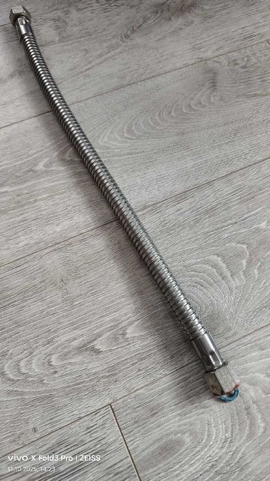 Przewód do gazu 1/2" 50 cm elastyczny firmy Famas