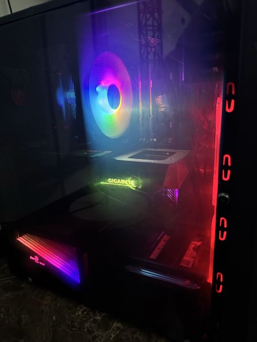 Игровой ПК + монитор 240 Гц + полный комплект периферии.