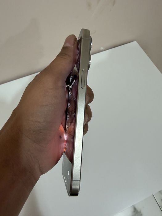 Iphone 15 pro max titanio