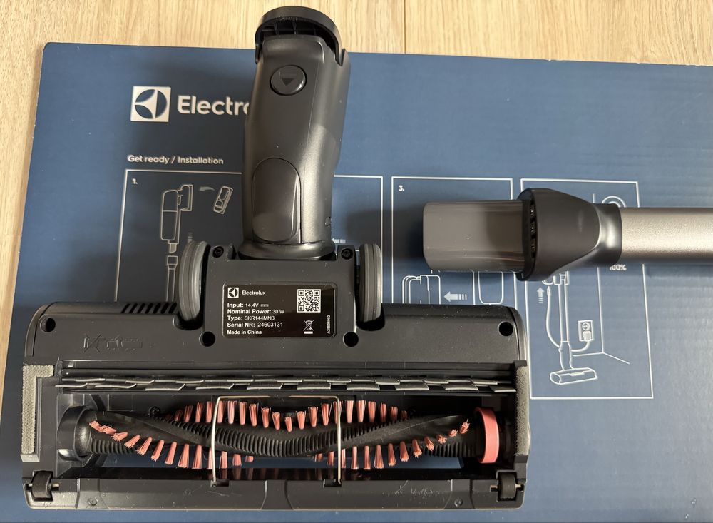 Odkurzacz ELECTROLUX Hygienic 700 WET EP71B14WET