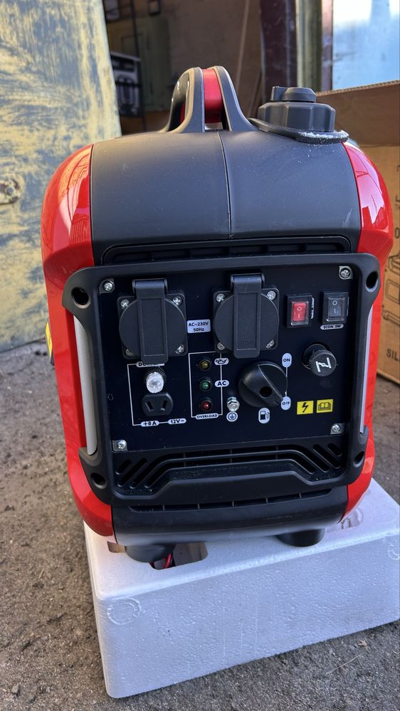 Генератор Spark 2000i-1