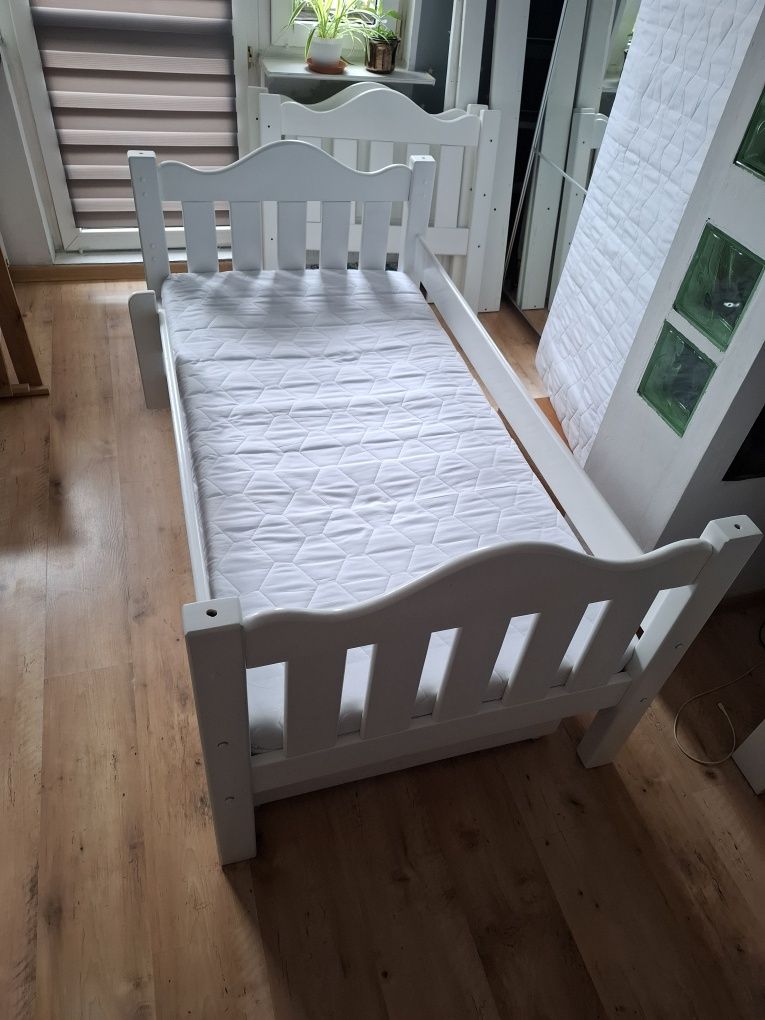 Łóżko Bedlayn z szufladą 160/80