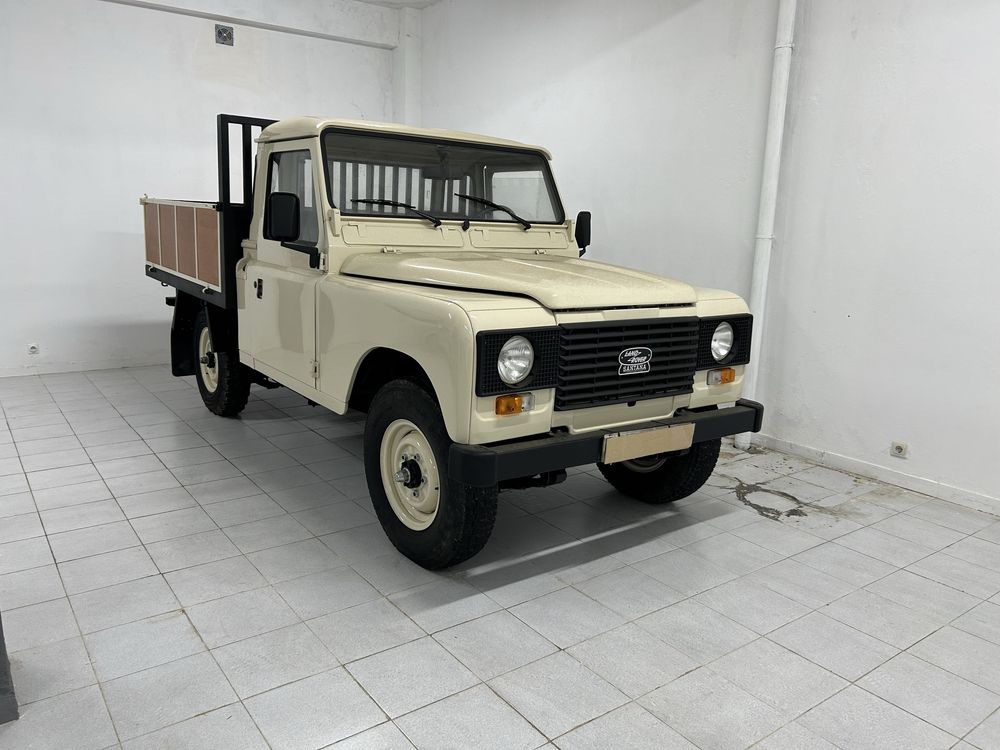 Land Rover 110 2.5 D