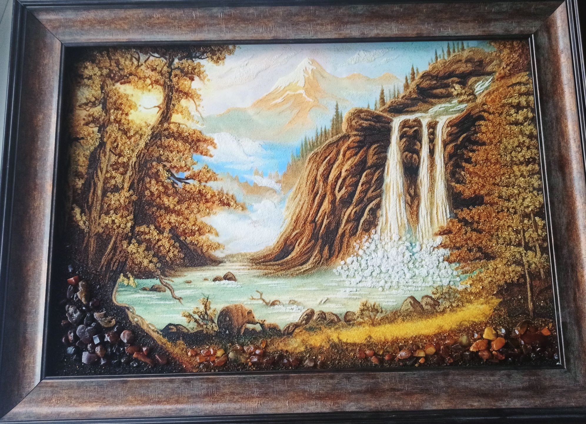 Картина з бурштину "Водоспад"