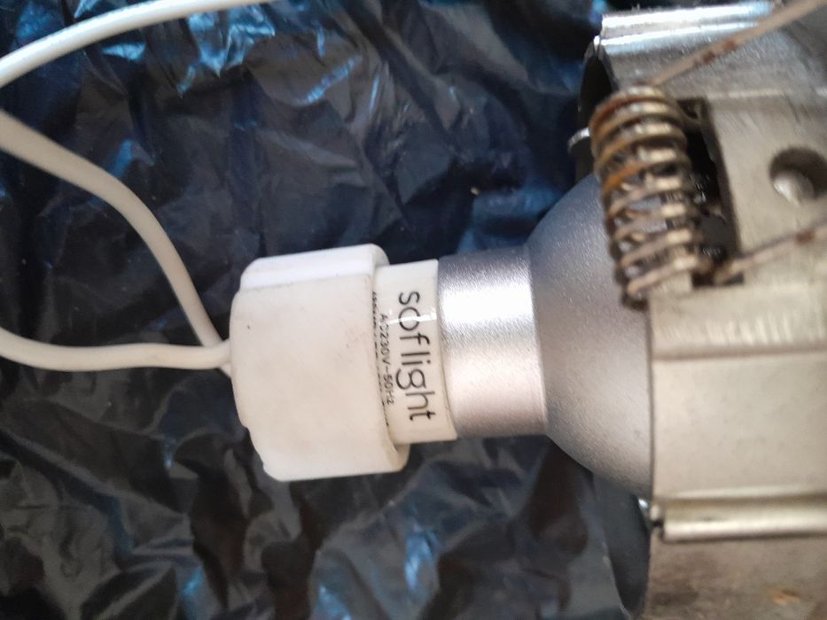 Material eléctrico, Led