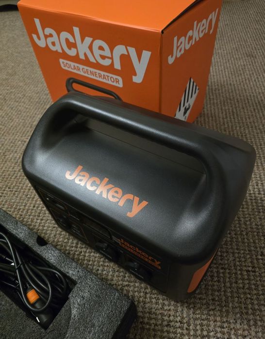 Зарядна станція Jackery Explorer 1000EU — НОВА