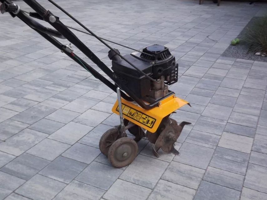 Glebogryzarka Stiga JB 25