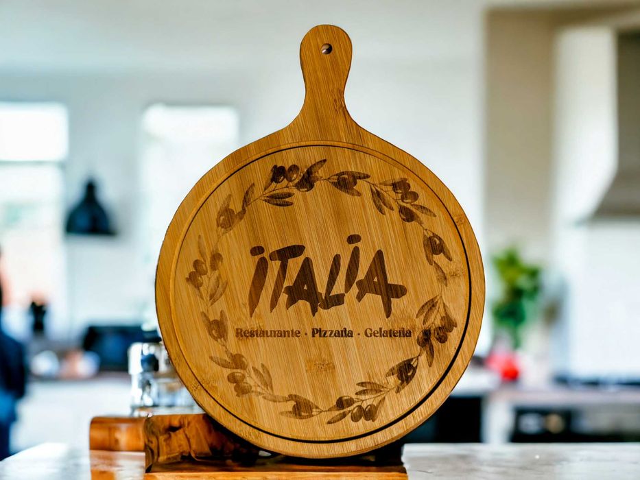 Tábua de corte e servir personalizada