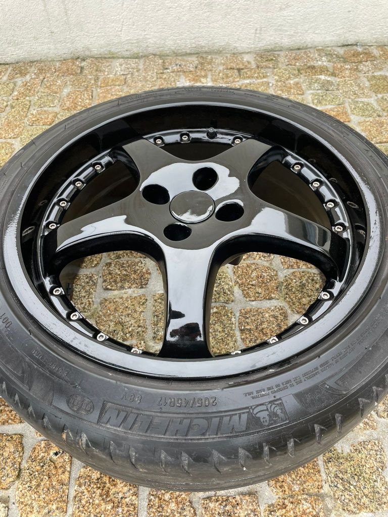 Jantes R17 4x108 com pneus