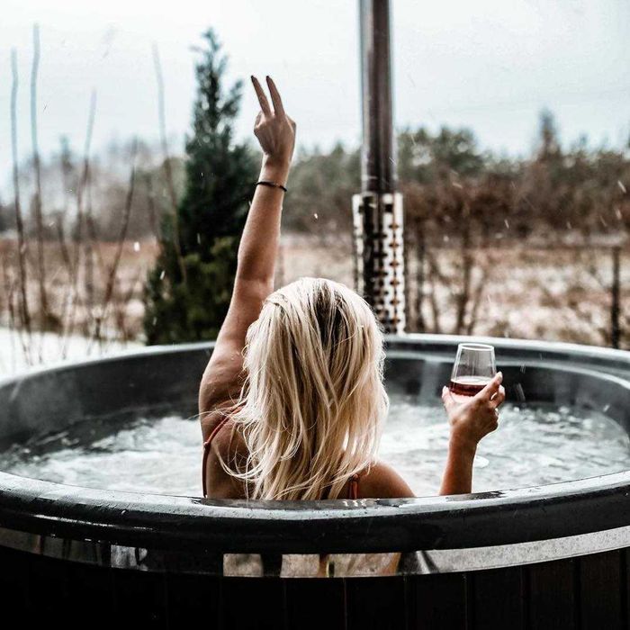 Długi LISTOPADOWY weekend  nad morzem domek  SAUNA & GORĄCA BALIA