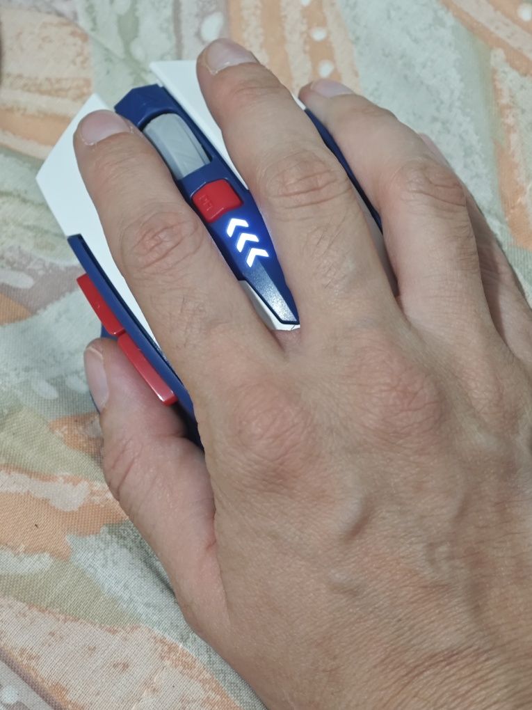 Tech Wireless mouse