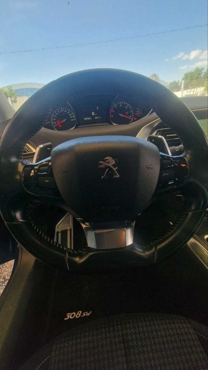 Peugeot 308sw EAT8 2019