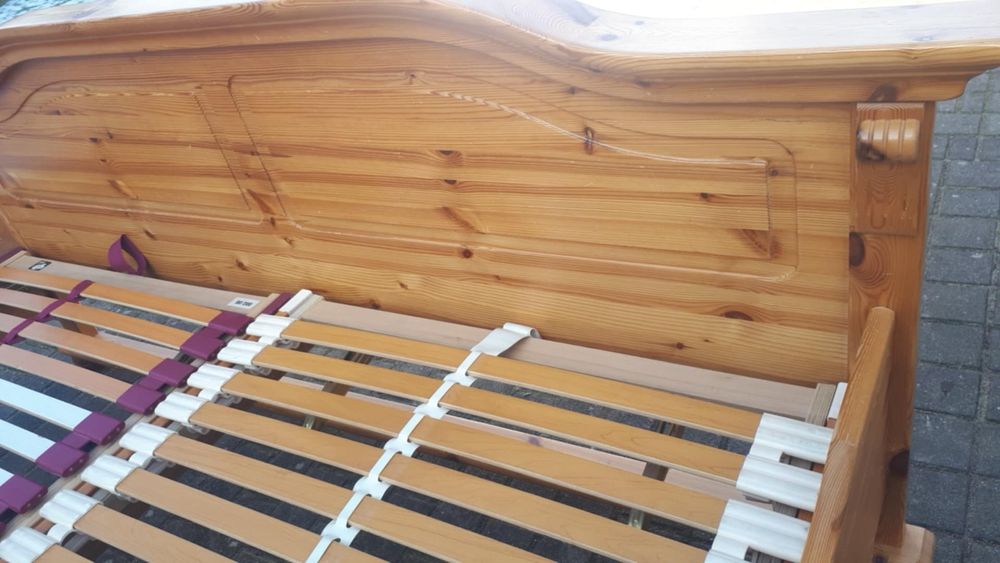 Solidne drewniane łóżko sypialniane 180cm na 200cm