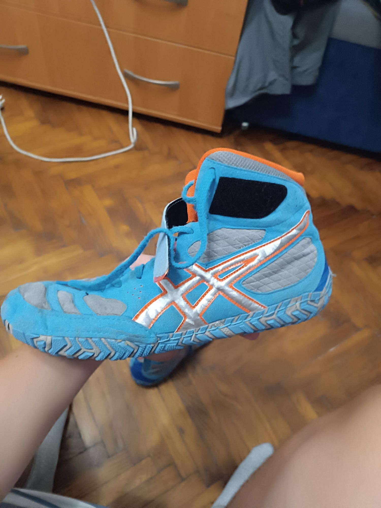 Борцівки asics agressor 2