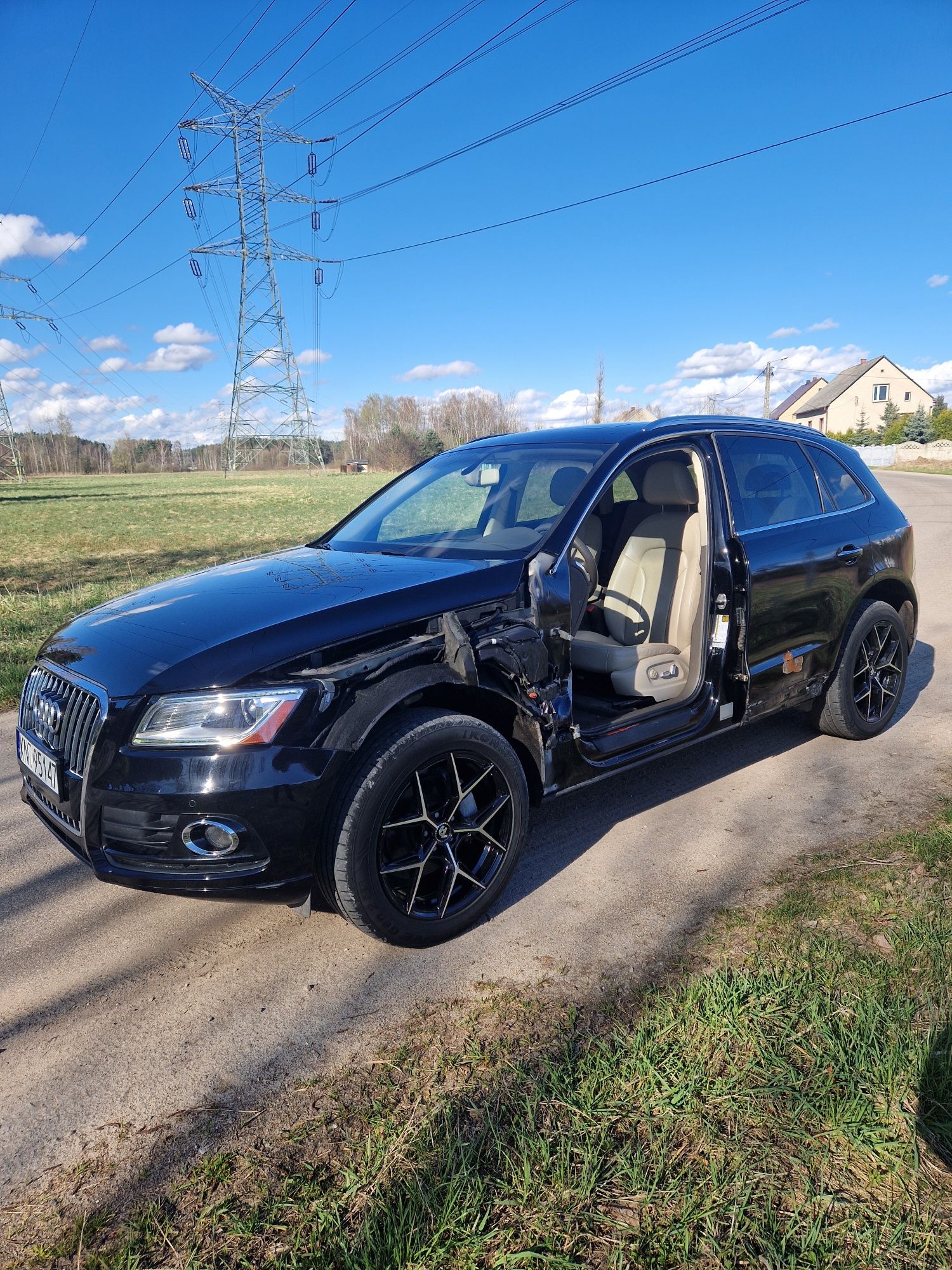 Audi q5 2017r, 2.0 tsi, delikatnie uszkodzony