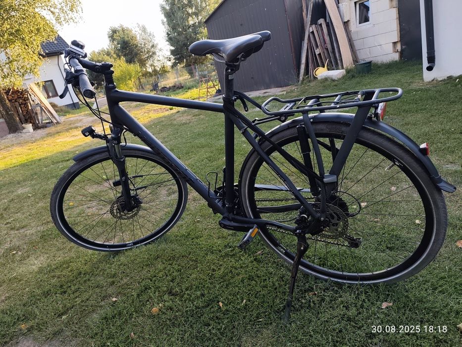 Rower  trekkingowy aluminiowy bardzo lekki