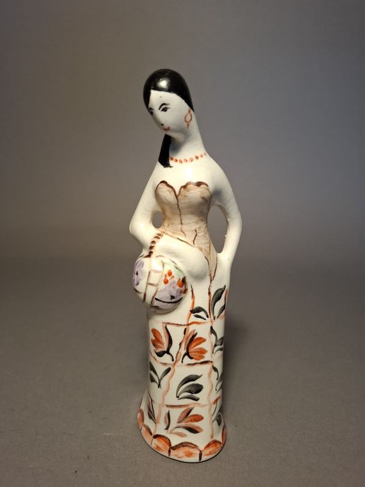 Figurka grzybiarka nie Ćmielów