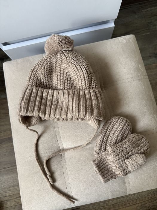 Зимова шапочка і рукавички Н/м