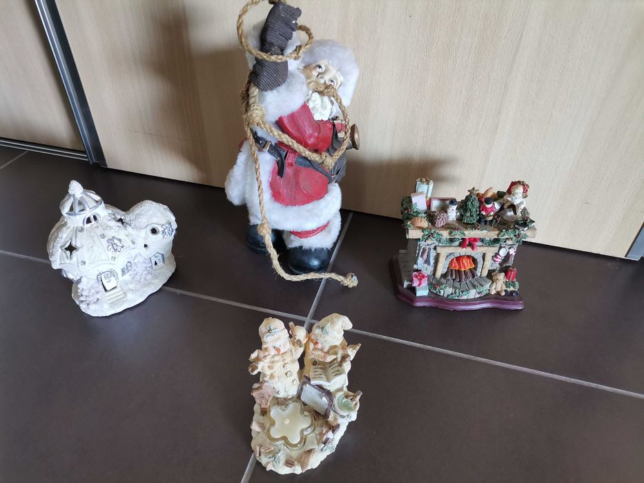 Peças decorativas de Natal
